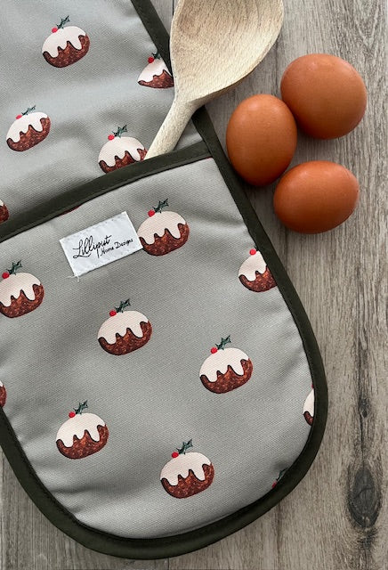 Christmas Pudding Oven Gloves
