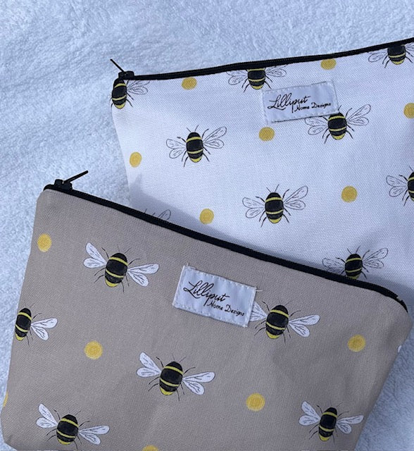 White Bumble Bee Make up bag