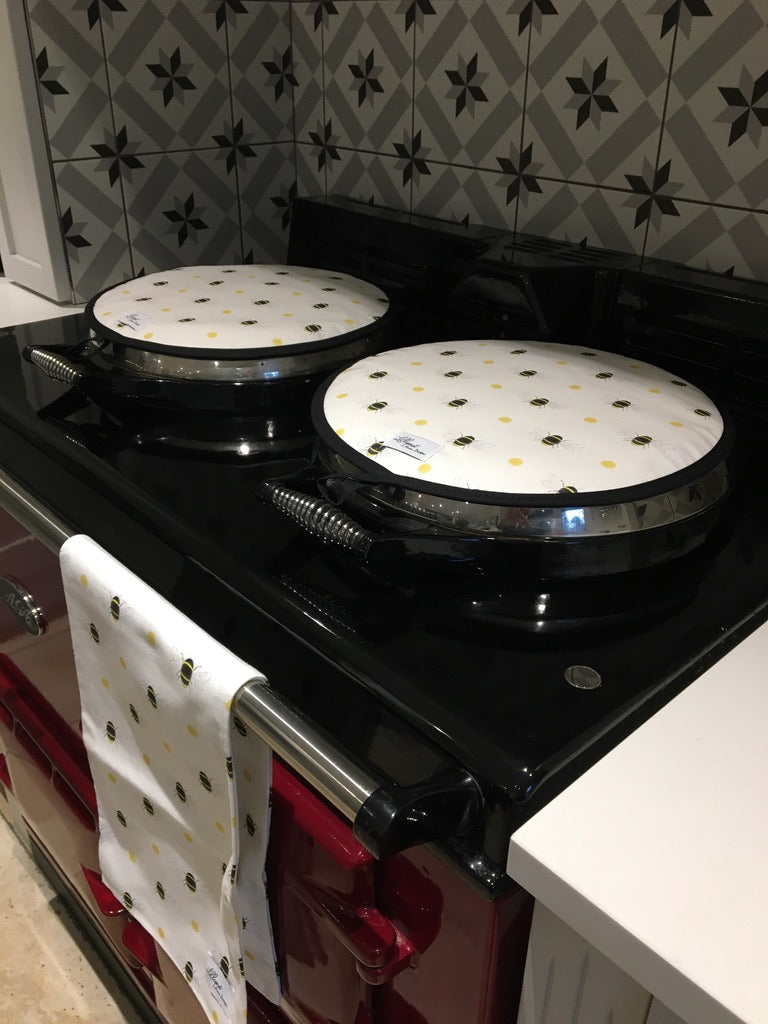 Bumble Bee AGA hob cover from our beautiful bee range. Homewares collections. With matching bumble bee tea towels