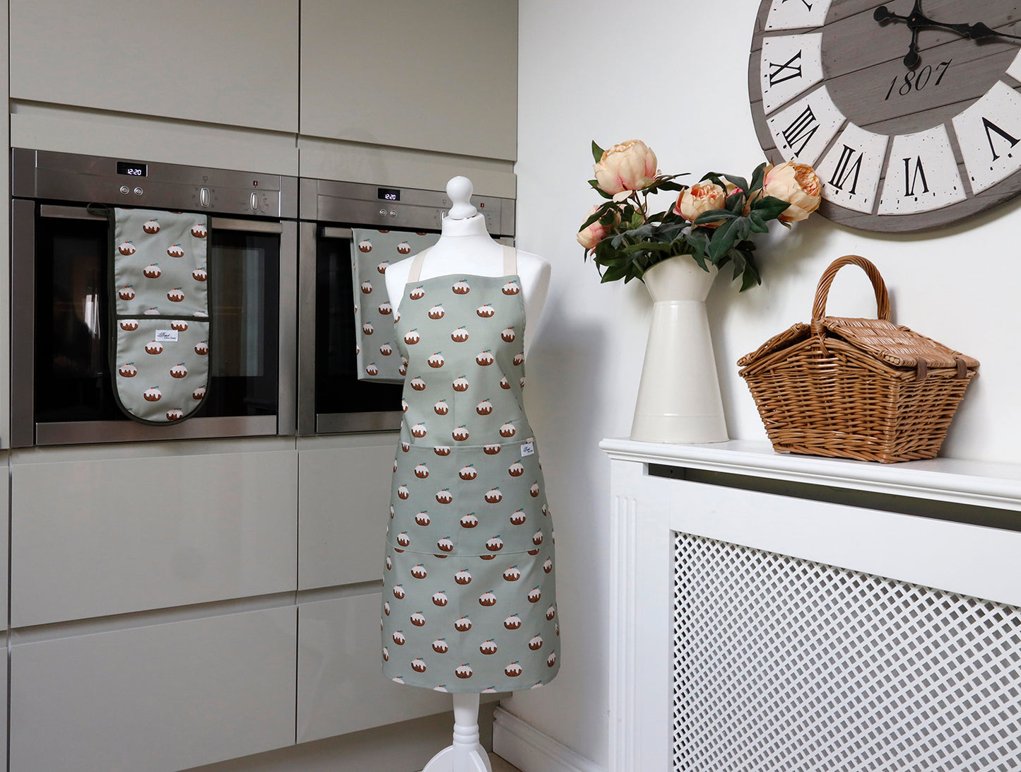 Christmas Pudding Adult Apron