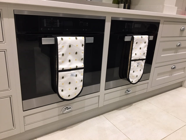 Double oven gloves in our bumble bee kitchen linen range