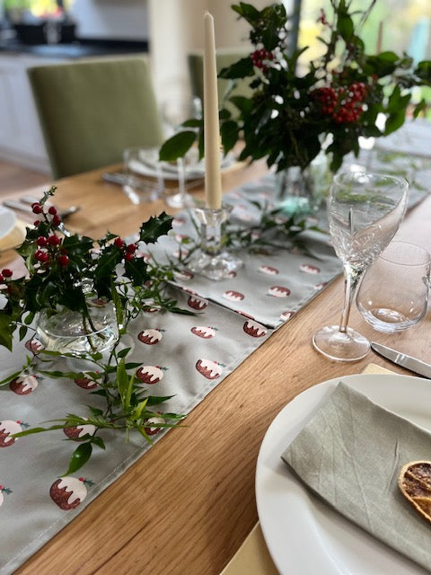 Christmas Pudding Table Runner