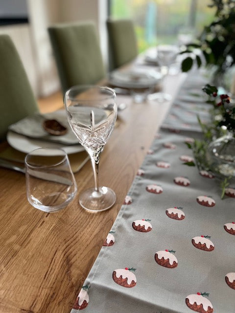 Christmas Pudding Table Runner