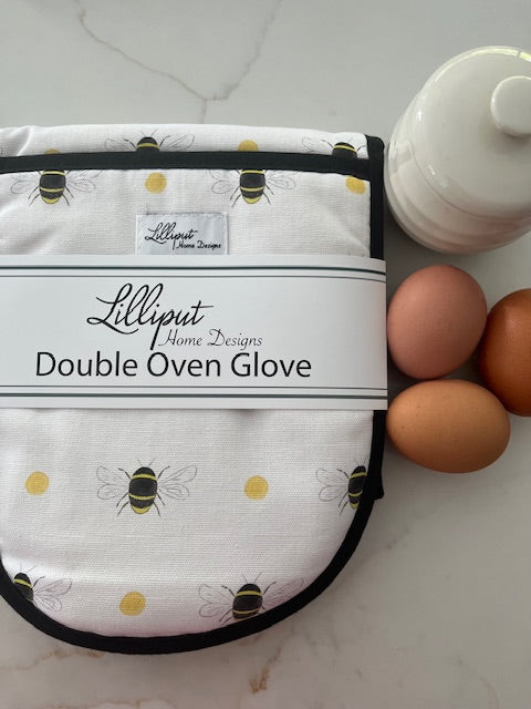 Bumble Bee Oven Glove